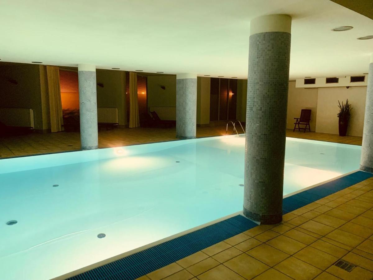 City View Wellness Apartment Swim&Steam&Relax Kraków Exteriör bild