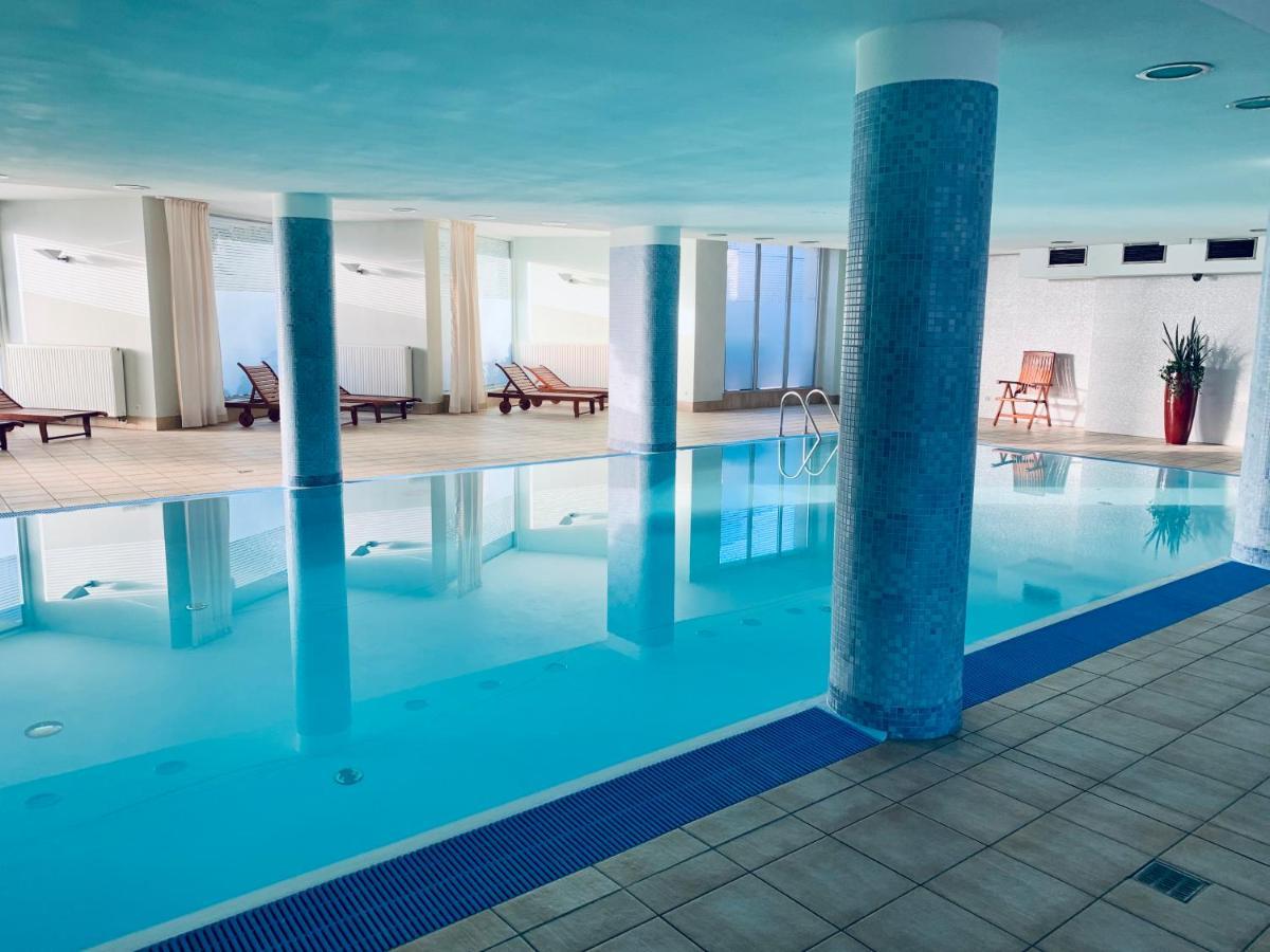 City View Wellness Apartment Swim&Steam&Relax Kraków Exteriör bild