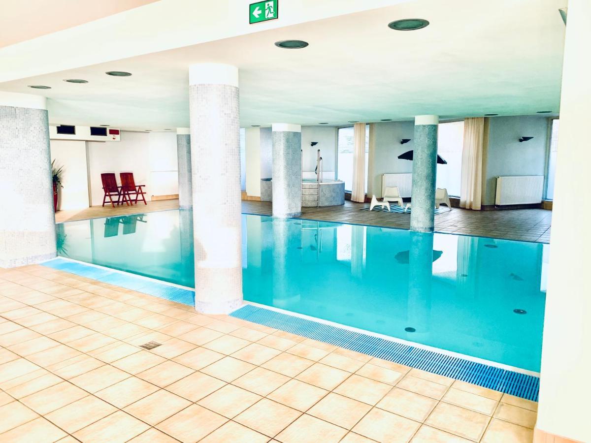 City View Wellness Apartment Swim&Steam&Relax Kraków Exteriör bild